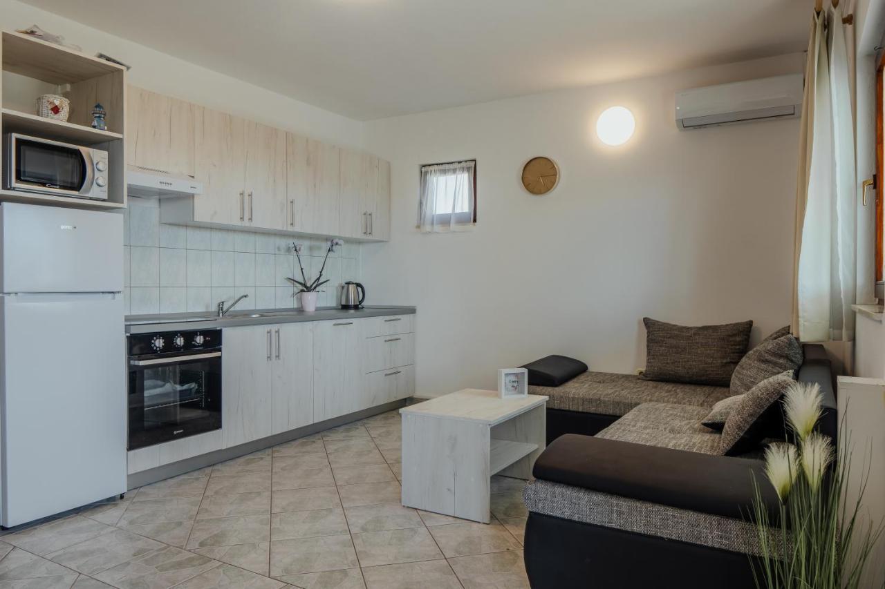 Apartmani Jaman Vrsi Kamer foto