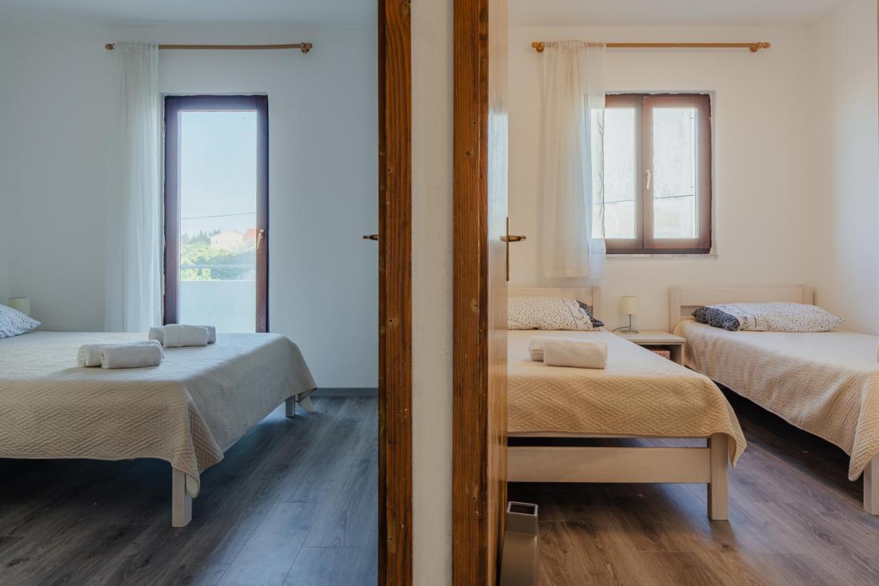 Apartmani Jaman Vrsi Kamer foto