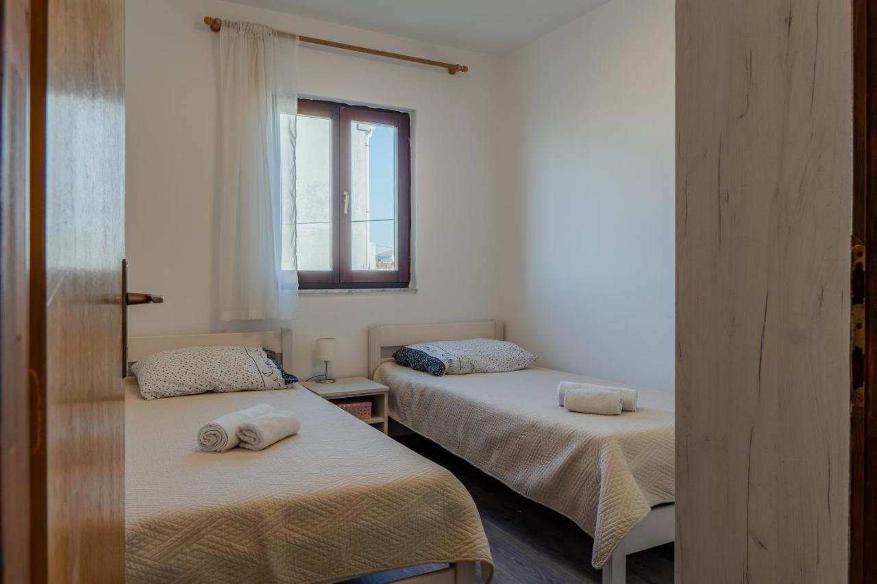 Apartmani Jaman Vrsi Kamer foto
