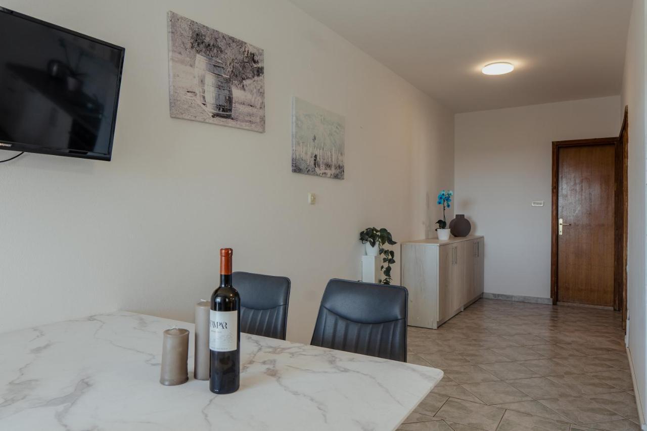 Apartmani Jaman Vrsi Kamer foto
