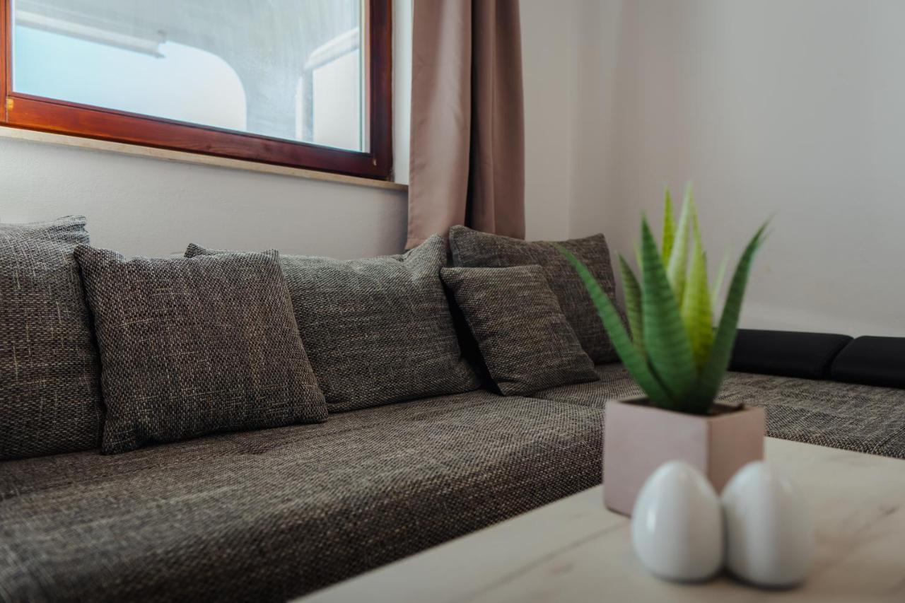Apartmani Jaman Vrsi Buitenkant foto