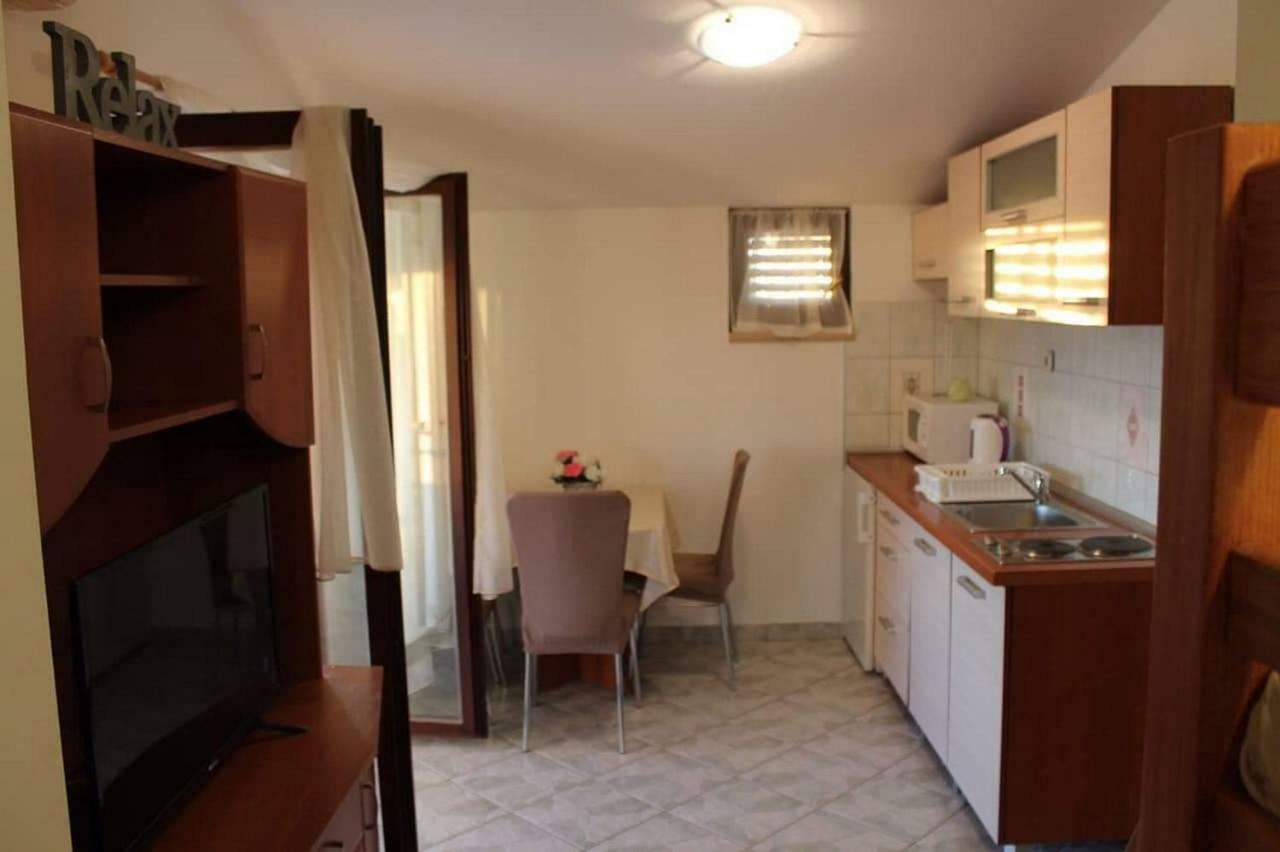 Apartmani Jaman Vrsi Buitenkant foto