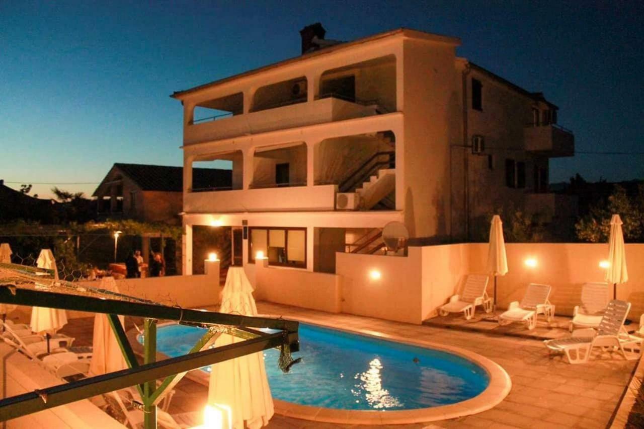 Apartmani Jaman Vrsi Buitenkant foto