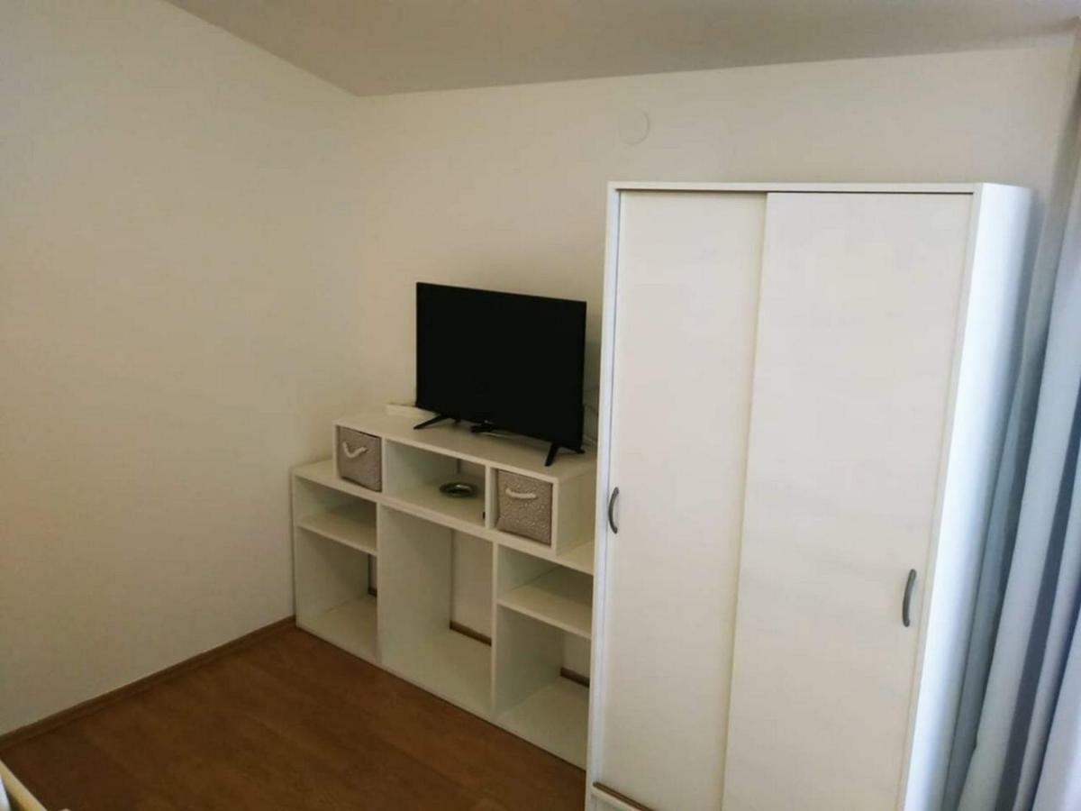 Apartmani Jaman Vrsi Buitenkant foto