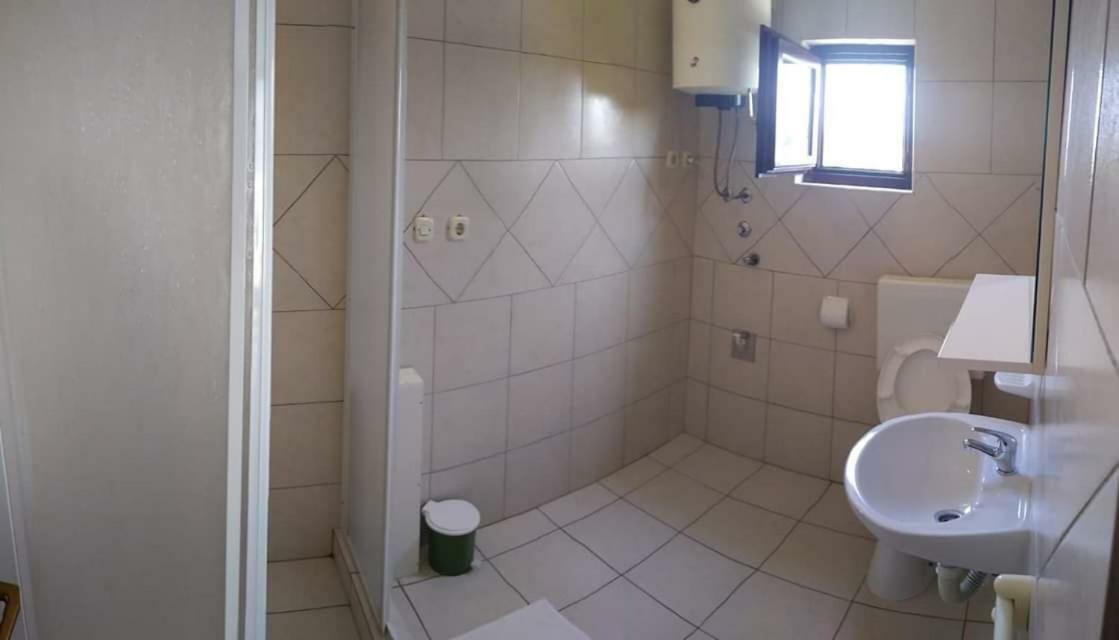 Apartmani Jaman Vrsi Buitenkant foto